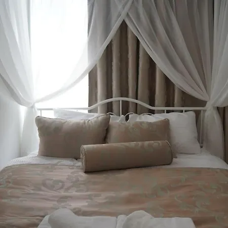 Galata Kulesi Yakininda Genis 3+1 Tarihi Apartment *