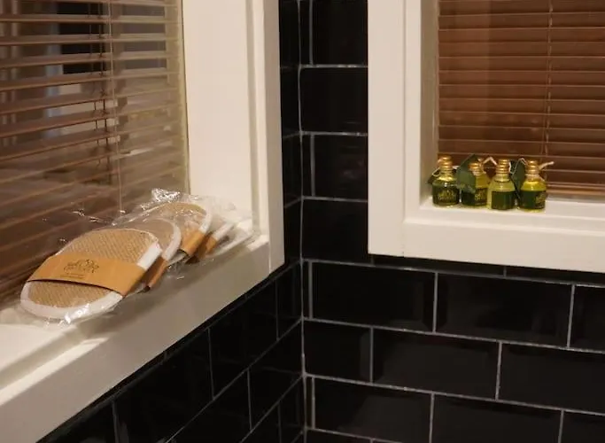 Galata Kulesi Yakininda Genis 3+1 Tarihi * اسطنبول