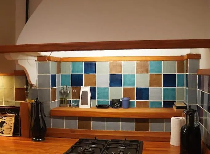 Galata Kulesi Yakininda Genis 3+1 Tarihi شقة