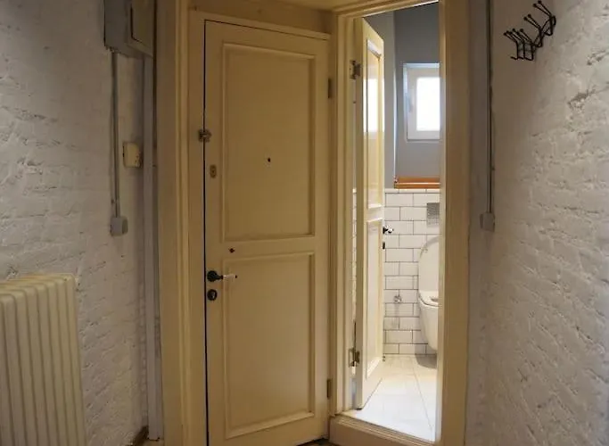 Galata Kulesi Yakininda Genis 3+1 Tarihi شقة