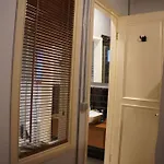 Galata Kulesi Yakininda Genis 3+1 Tarihi Apartment